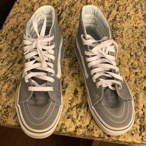 VANS size 6 in kids(men) 7.5 women